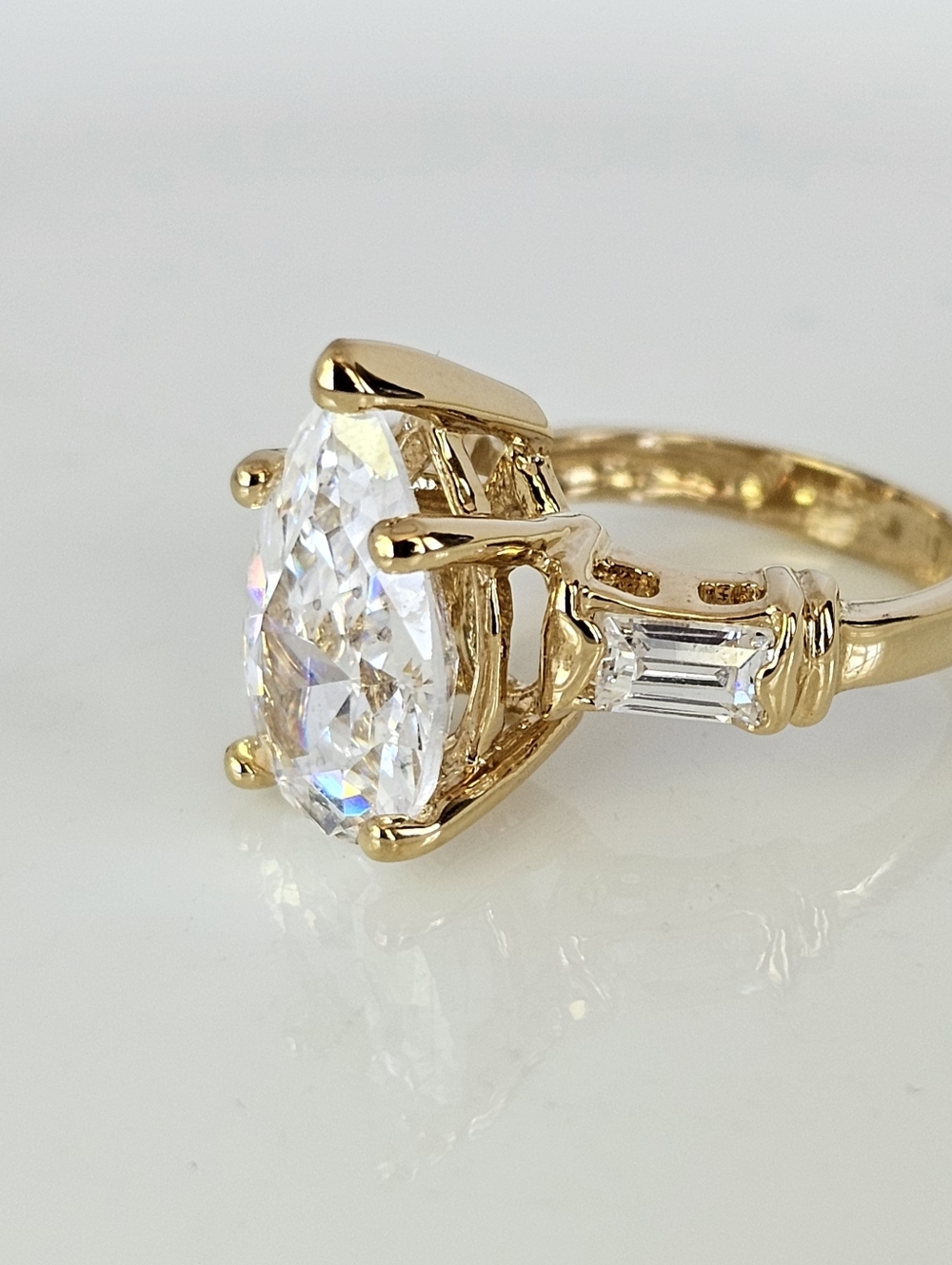 Classic Three Stone Diamond Simulant Engagement Ring 18k Vermeil Size 5! - Picture 2 of 4